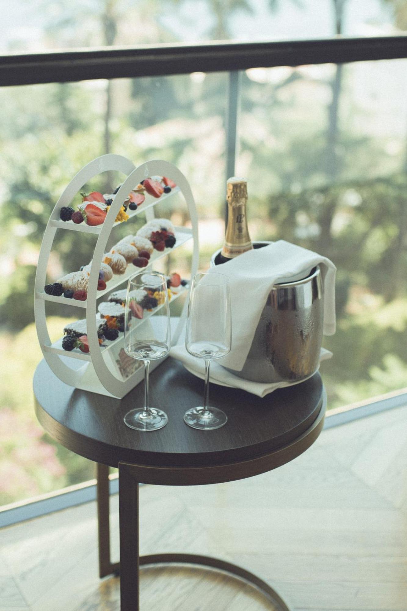 De Bonart Naples, Curio Collection By Hilton Hotel Екстериор снимка