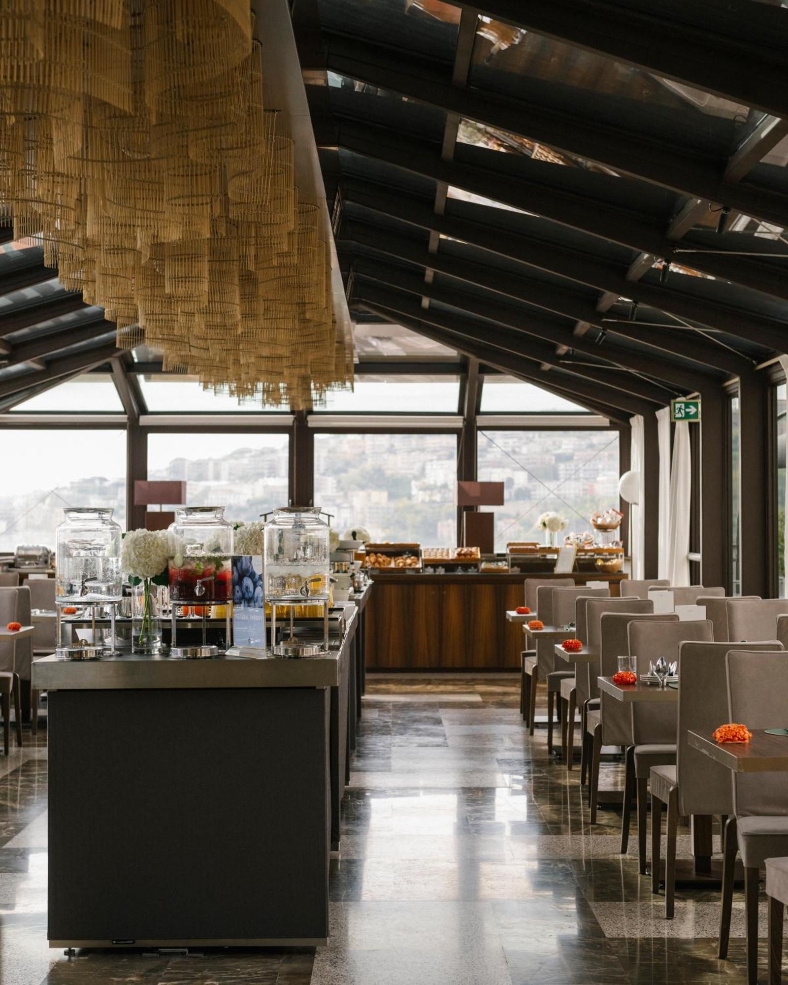 De Bonart Naples, Curio Collection By Hilton Hotel Екстериор снимка