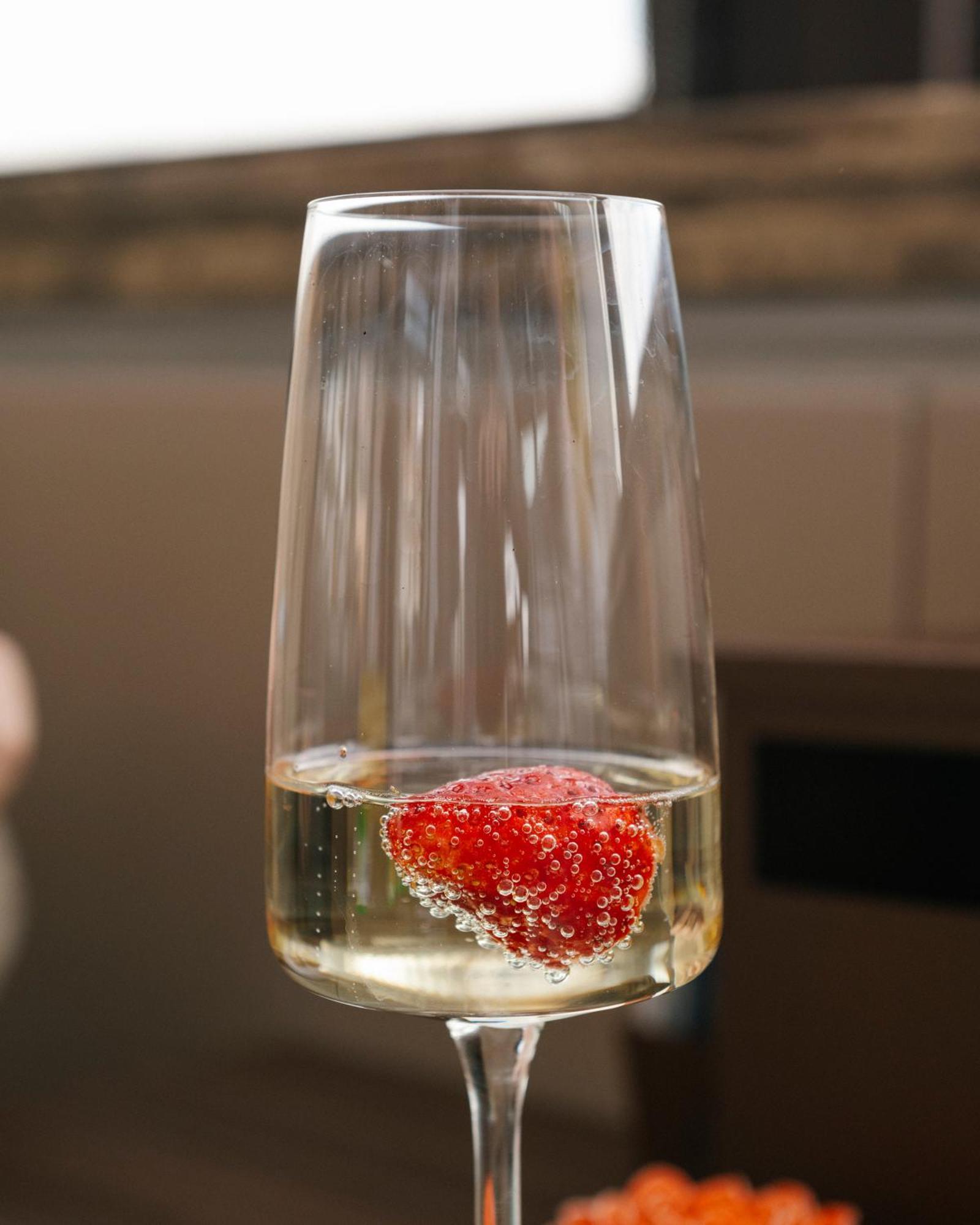 De Bonart Naples, Curio Collection By Hilton Hotel Екстериор снимка