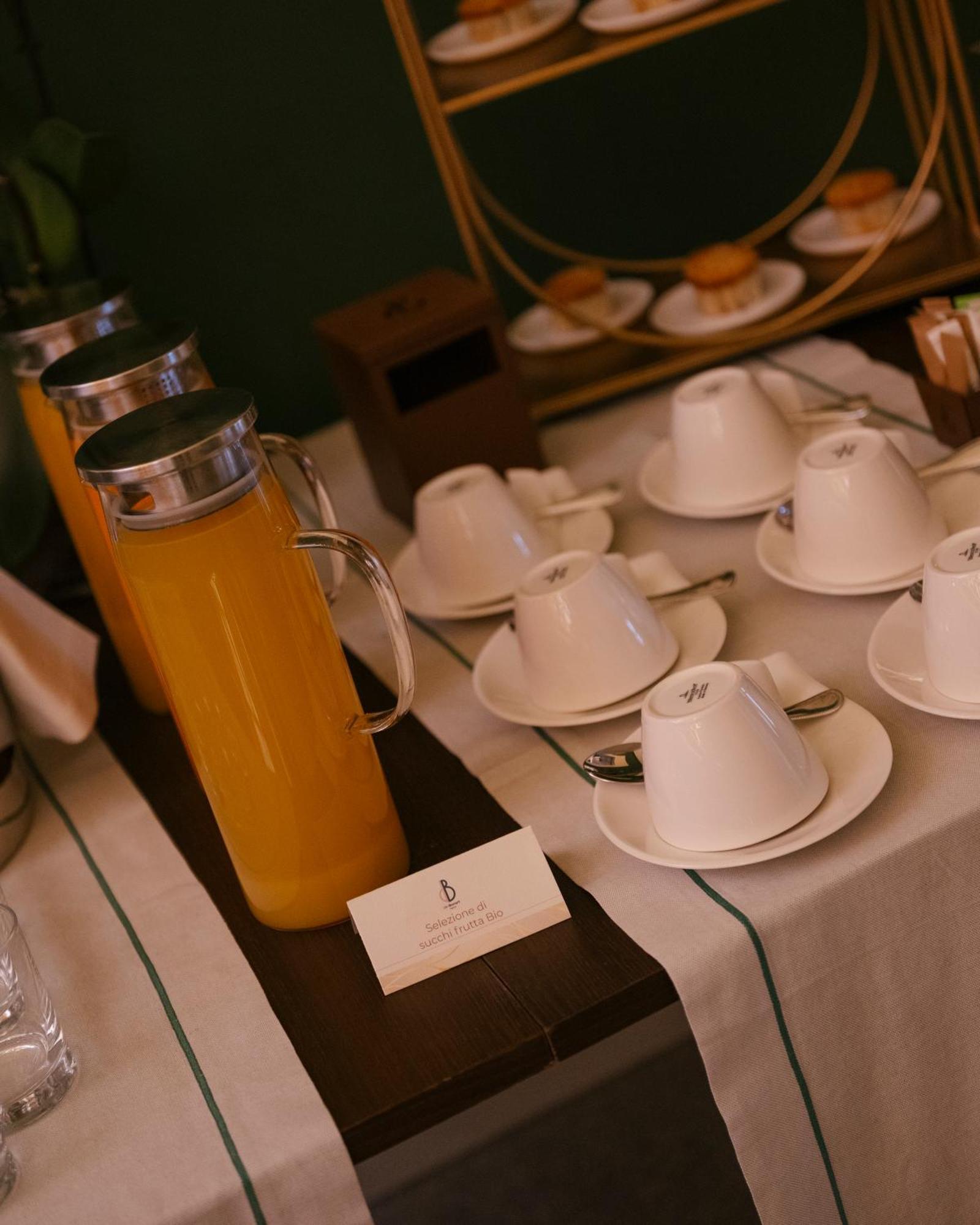 De Bonart Naples, Curio Collection By Hilton Hotel Екстериор снимка